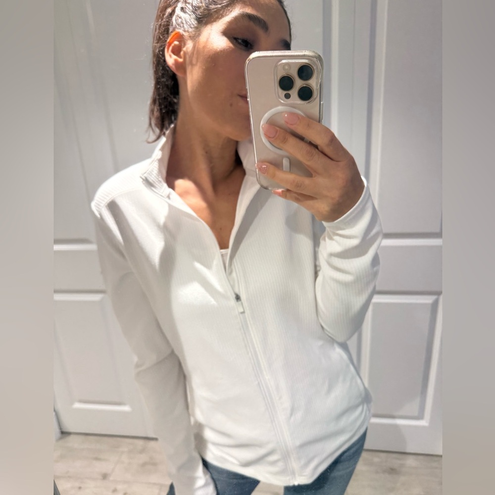 Nike Women's White full Zip-Up jacket